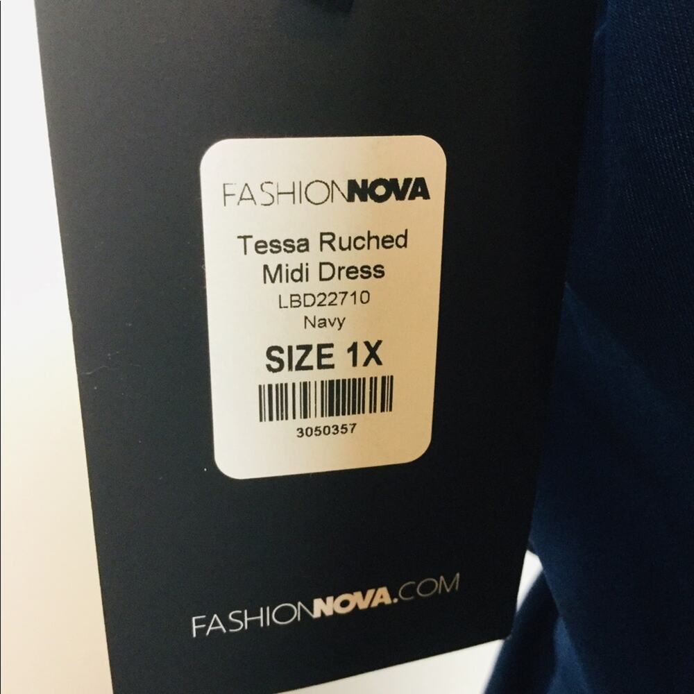 NWT Fashion Nova Tessa Ruched Midi Dress Navy One Shoulder Size 1X - Picture 12 of 12